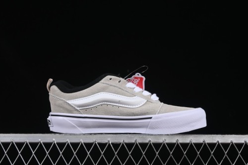 Vans Knu Skool Low-Top Retro Chunky Sneakers - VN0009QCBLK