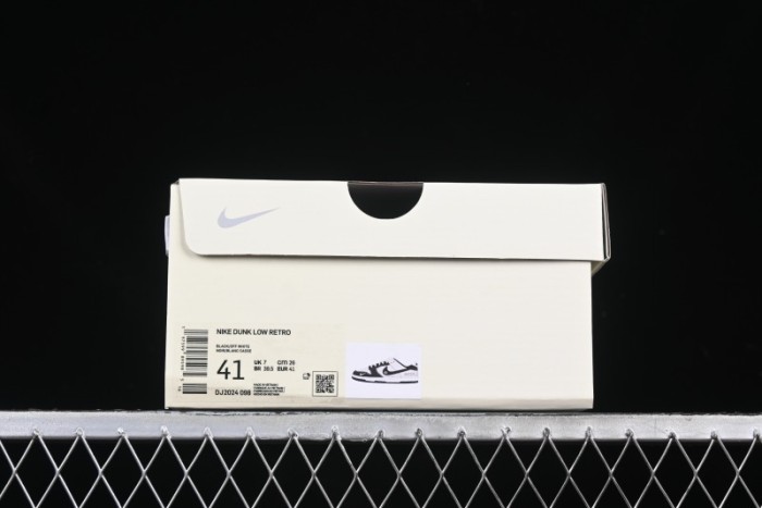 Nike SB Dunk Low Gucci Collaboration Black White Lettering Anniversary High-End Custom Low-Top Casual Skate Shoes - DJ2024-098