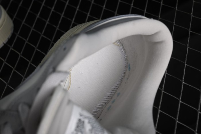 Nike Air Jordan 1 Low Casual Sneakers in White-Grey - FQ7687-300