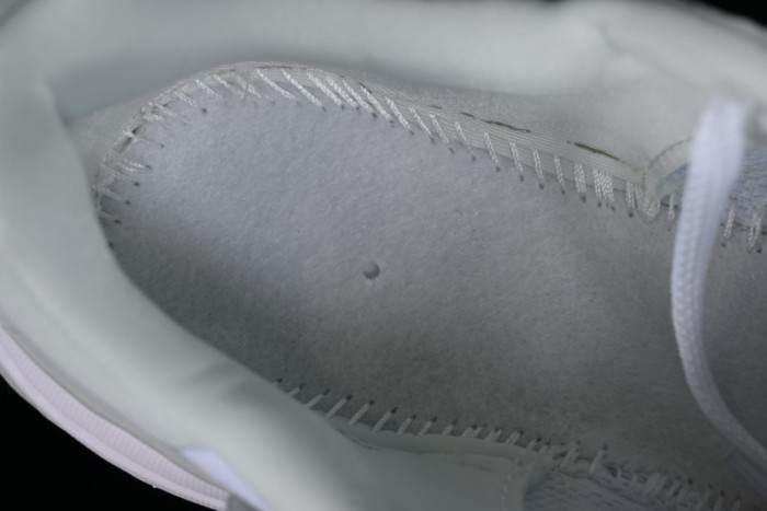 Nike Runtekk Run Retro Low-Top Running Shoes with Cushlon Midsole and Anti-Slip Design - FD0736-104