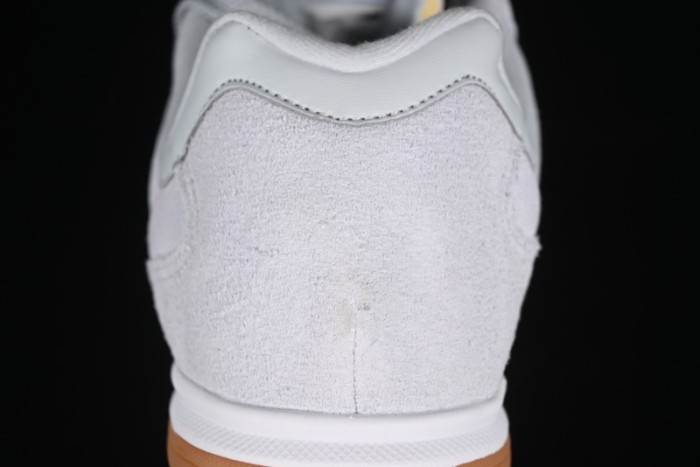 New Balance RC42 Series Retro Football Training Casual Sneakers - URC42EB