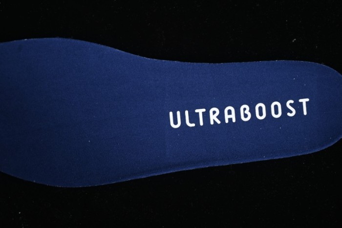 Adidas Ultraboost 5 ID8817 Running Shoes with Boost Cushioning - ID8817