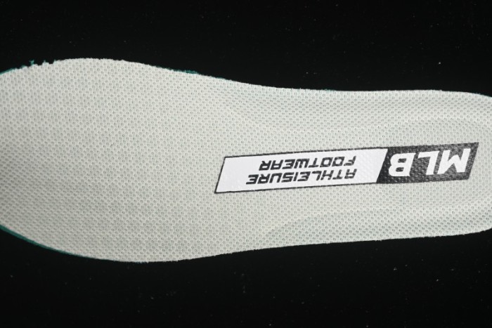 New York Yankees MLB Chunky Curve Runner Monogram Thick Sole Casual Running Shoes - 3ARNSPL5N50BGL