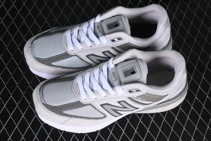 New Balance 990 Series Premium USA-Made Retro Running Shoes - M990GL5