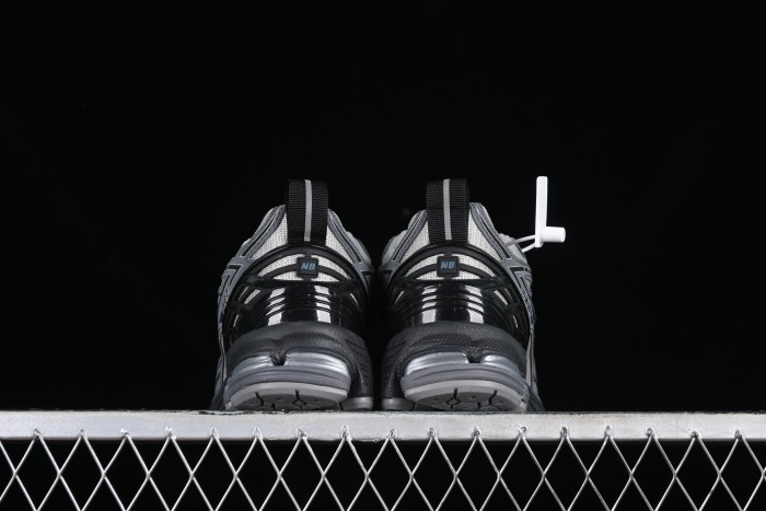 New Balance 1906 Series Retro Dad Style Casual Running Shoes - M1906RHA 1