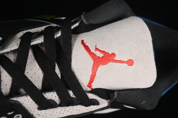 Nike Air Jordan 3 Retro OG Rare Air Sneakers with Small Reverse Swoosh - IB8967-004