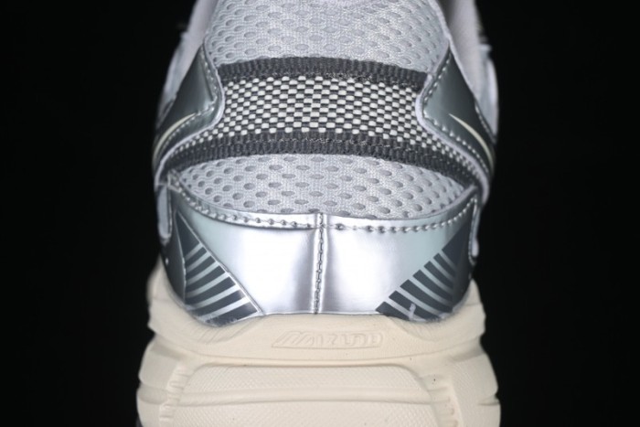 Mizuno Speed 2K Breathable Low-Top Casual Running Shoes with Synthetic Fabric - D1GH222917