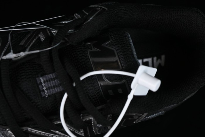 New York Yankees MLB ACE Runner Lightweight Casual Sneakers - 3ARNACE4N50BKS