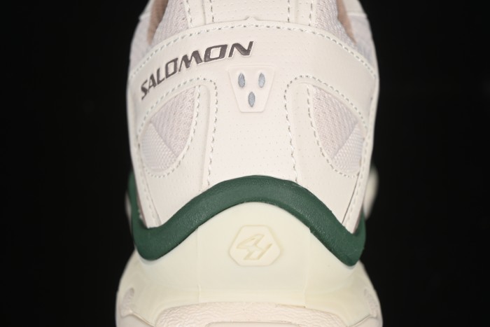 Salomon XT-Quest ADV Beige Outdoor Trail Running Shoes - 474789-26