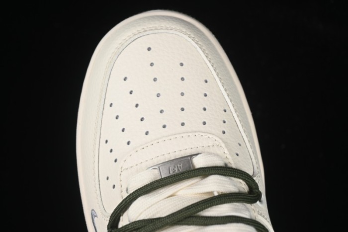 Nike Air Force 1'07 Low Supreme Collaboration Dual-Tone Grey Green Lace-Up Casual Sneakers - DM6868-070