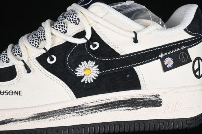 Nike Air Force 1 '07 Low GDragon Collaboration Daisy Graffiti Lace-Up Low-Top Casual Sneakers - DM6688-011