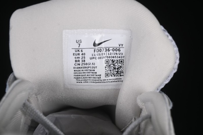 Nike Runtekk Run Retro Low-Top Running Shoes with Cushlon Foam Midsole and Anti-Slip Design - FD0736-006