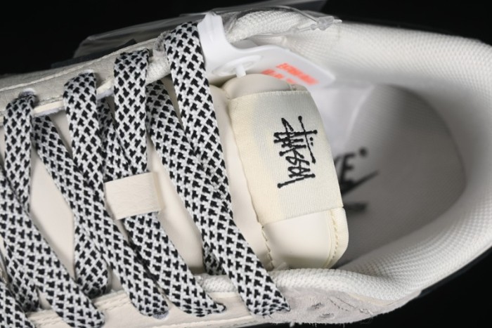 Nike SB Dunk Low Stussy Collaboration - Grey Black Checkerboard Gum Sole Anniversary Custom Low-Top Casual Skate Shoes - CF3688-031