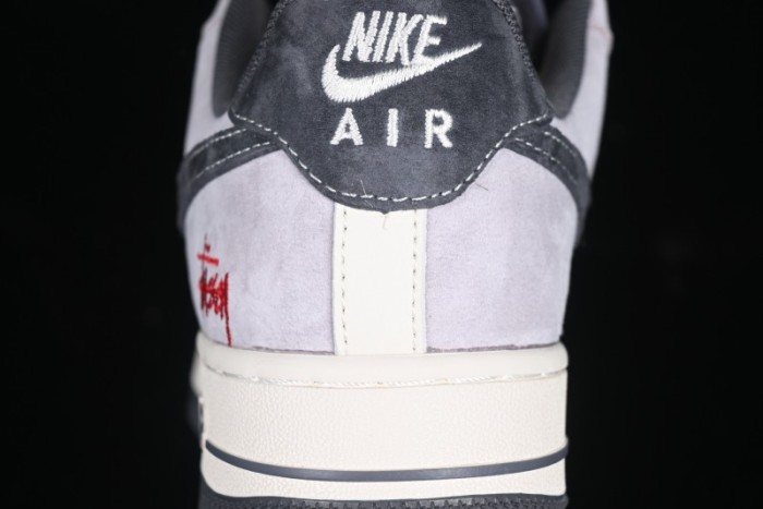 Nike Air Force 1 '07 Low Stussy Collaboration Pig Skin Swoosh Logo Low-Top Casual Sneakers - XS1958-501