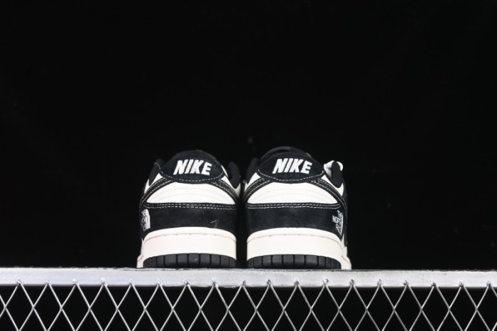 Nike SB Dunk Low The North Face Year of the Snake Black White Black Swoosh Anniversary Custom Low-Top Casual Sneakers - FC1688-210