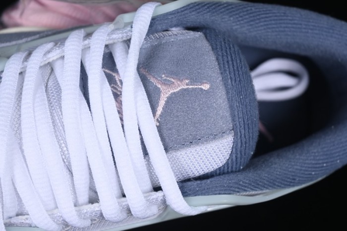 Nike Air Jordan 4 Remastered Retro Sneakers in Sky Blue - FQ7939-101