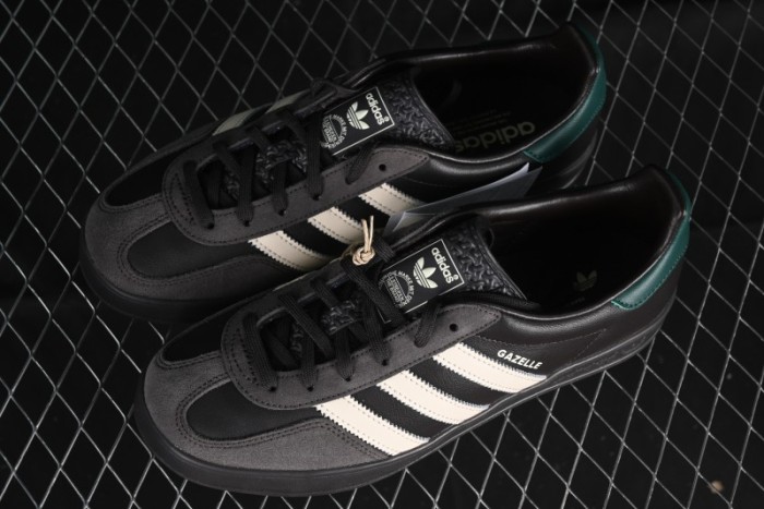 Adidas Originals Gazelle Indoor Retro Casual Slip-Resistant Wear-Resistant Low-Top Sneakers - IH0374