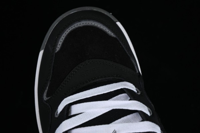 Vans Rowley XLT Series Cushioned Wear-Resistant Retro Skate Shoes - VN000CTMBA2 1