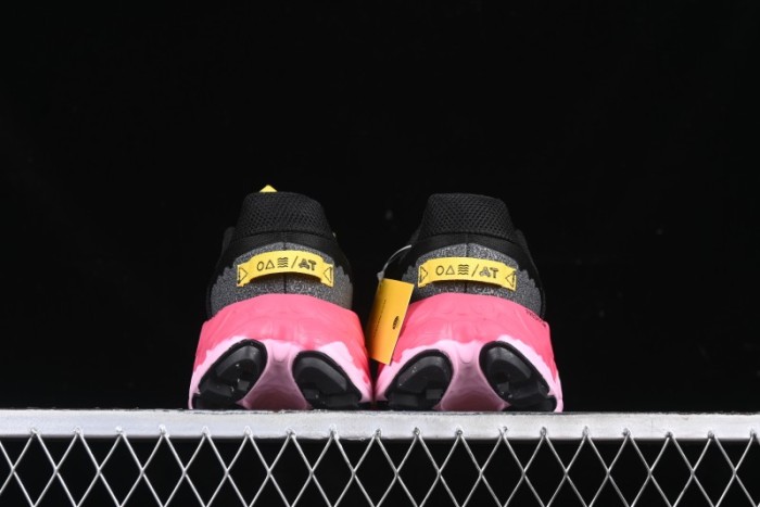 New Balance Fresh Foam X More V3TDS Low-Top Running Shoes with Durable Anti-Slip Design - WTMORAK3