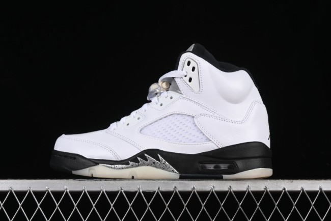 Nike Air Jordan 5 Retro Basketball Shoes in White/Silver/Black - DD0587-110
