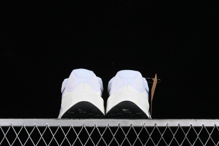 Nike Revolution 7 Wide Low-Top Running Shoes with Breathable Mesh and Durable Cushioning - FB2208-101