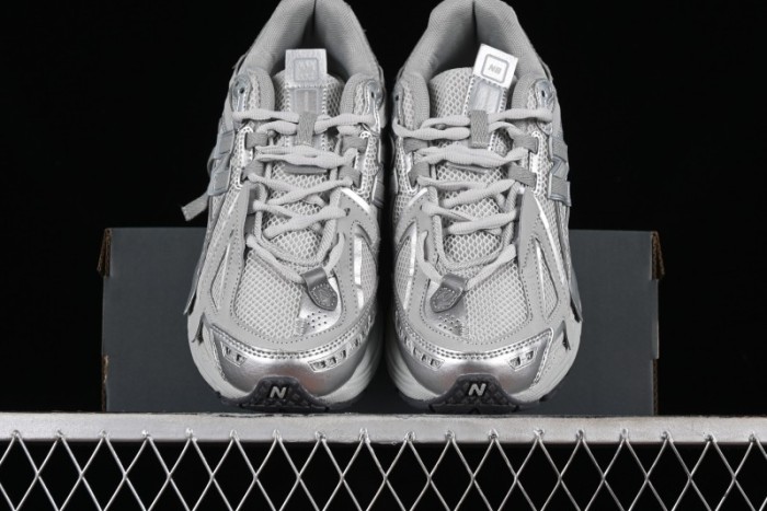 New Balance 1906 Series Retro Dad Style Casual Running Shoes - M1906AG 1