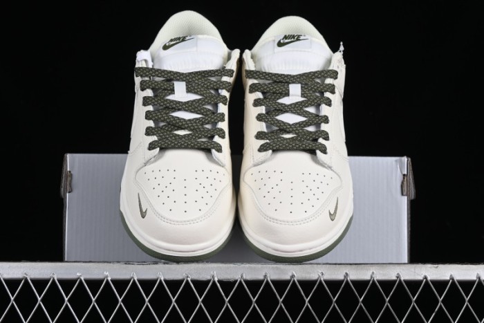 Nike SB Dunk Low Collaboration Triple Swoosh Military Green Colorway Low-Top Casual Skateboarding Shoes - NK5639-323 1