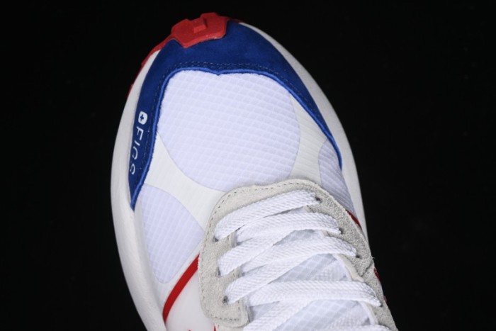 New Balance 3447 Series Retro Running Shoes with Textile and Leather Upper - U3447LA