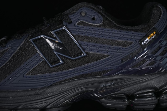 New Balance 1906 Series Retro Dad Style Casual Running Shoes - M1906RWE