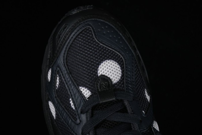 New Balance 1906 Series Retro Dad Style Casual Running Shoes with T-Beam Outsole and Exposed Cushioning - M1906RPB