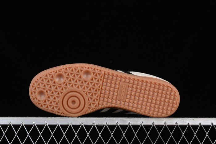 Adidas Samba OG Casual Sneakers with Classic Design - ID0478