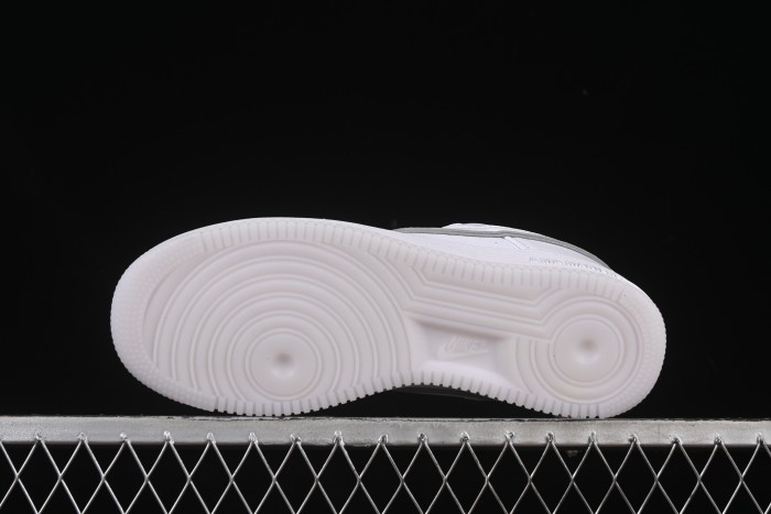 Nike A Ma Maniére x Air Force 1'07 Low Casual Sneakers in White - HF4084-100