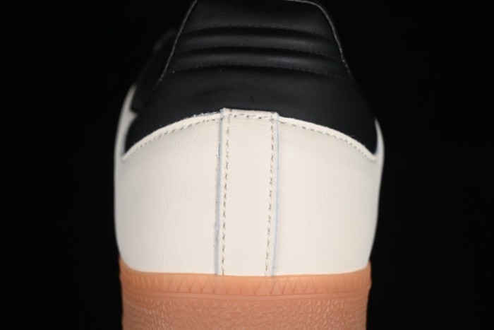 Adidas Samba OG Casual Sneakers with Classic Design - ID0478