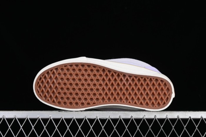 Vans Knu-Skool VR3 LX Low-Top Retro Sneakers in Dusty Purple - VN0009QCB9P 1