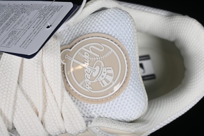 New York Yankees MLB Chunky Liner Wide Platform Sneakers with 6cm Height Increase - 3ASXCLW4N50CRS