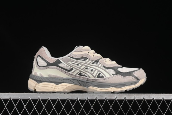 Asics Gel-NYC Retro Breathable Casual Shoes with Cushioning for Men - 1201A789-103