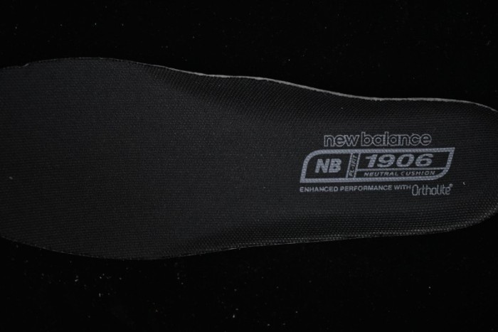 New Balance 1906 Series Retro Dad Style Casual Running Shoes - M1906RWE