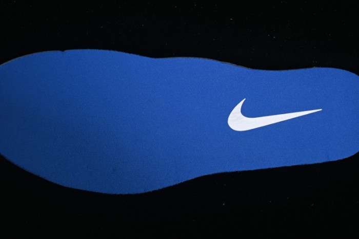 Nike Zoom Vomero 5 Retro Marathon Running Shoes with Thick Cushioned Sole - HQ2181-003