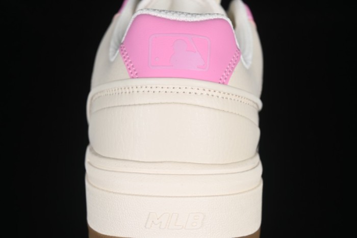 New York Yankees MLB Chunky Liner Custom Platform Sneakers - 3ASXCA12N50IVS