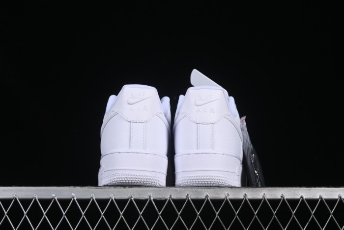 Nike Air Force 1 '07 Low Casual Sneakers with Full-Length Air Cushion - HF2014-100