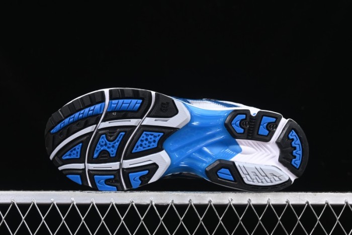 Asics Gel-Nimbus 10.1 Retro Breathable Casual Shoes with Cushioning for Men - 1203A543-101