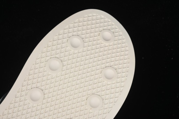 Adidas Originals Samba Home IE1434 Slip-On Casual Winter Shoes for Indoor and Outdoor Use