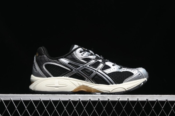 Asics Gel-Nimbus 10.1 Retro Breathable Casual Shoes with Cushioning for Men - 1203A543-020