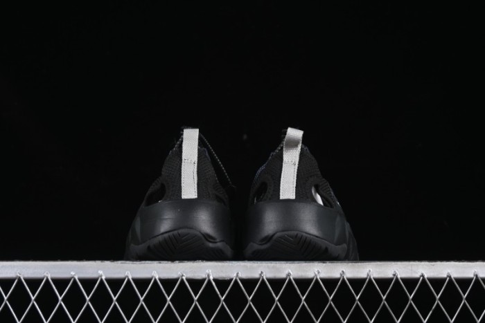 Keen Newport H2 Outdoor Sports Water Sandals with Toe Protection - 1026686BLACK