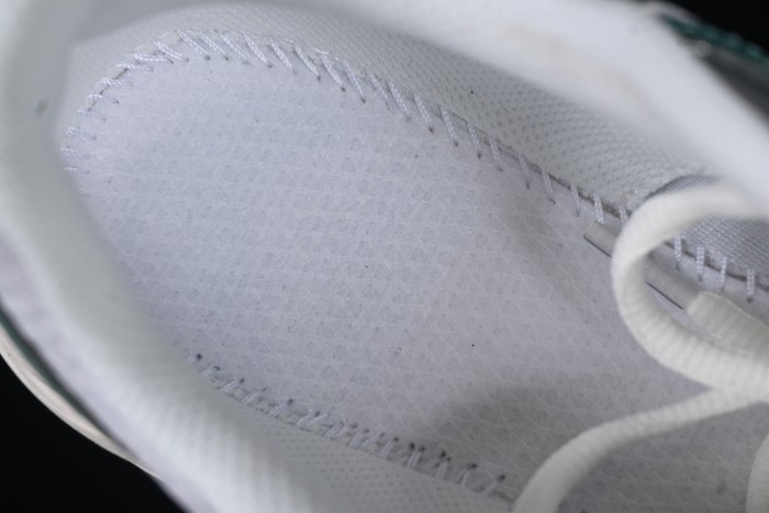 New Balance 740 Series Retro Dad Style Casual Running Shoes - U740GR2