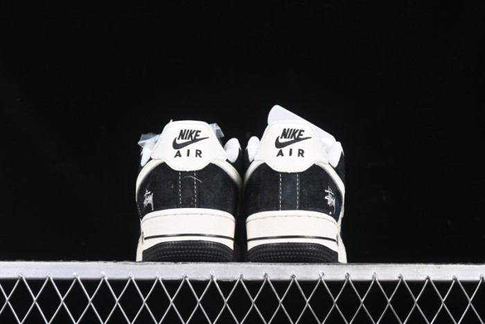 Nike Air Force 1 '07 Low Stussy Collaboration - Black White Casual Sneakers - XZ6188-671