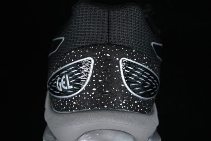 Asics Gel-Quantum 180 VIII Retro Breathable Casual Shoes with Cushioning for Men - 1201A631-002