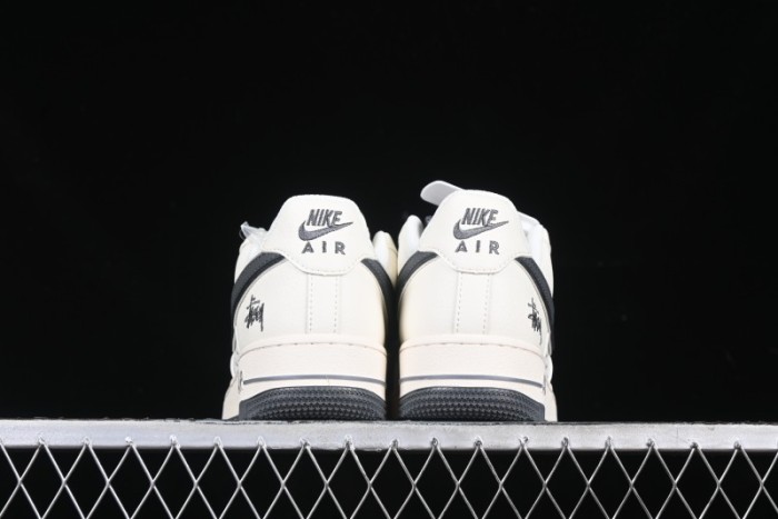 Nike Air Force 1 '07 Low Stussy Collaboration - Grey English Patchwork Low-Top Casual Sneakers - XZ3328-536