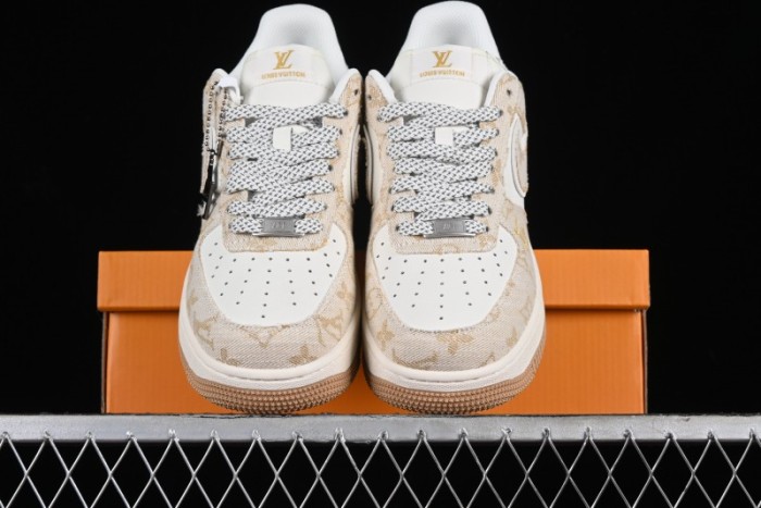 Nike Air Force 1 '07 Low V Collaboration - Khaki Mini Swoosh Low-Top Casual Sneakers - SJ2088-001