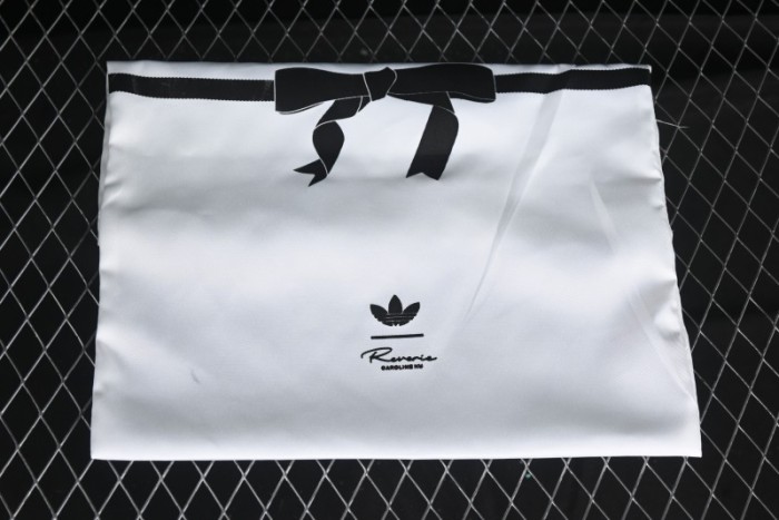 Adidas Caroline Hu x Ad Originals SL 72 Low-Top Casual Sneakers - JH7342